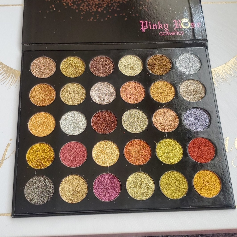 PINKY ROSE GLITTER PALETTE